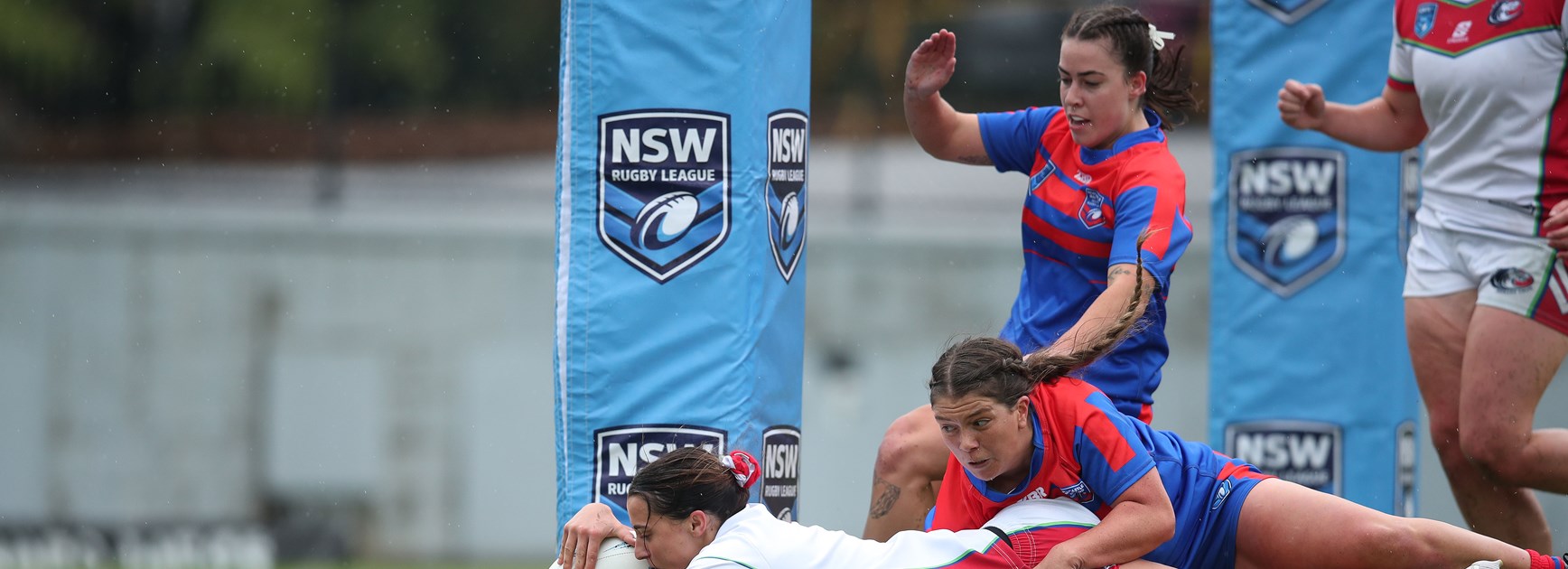 Monaro compile magnificent seven tries to down Knights