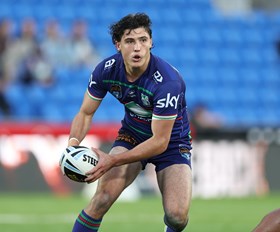 Warriors outmuscle Dogs to continue late-season form