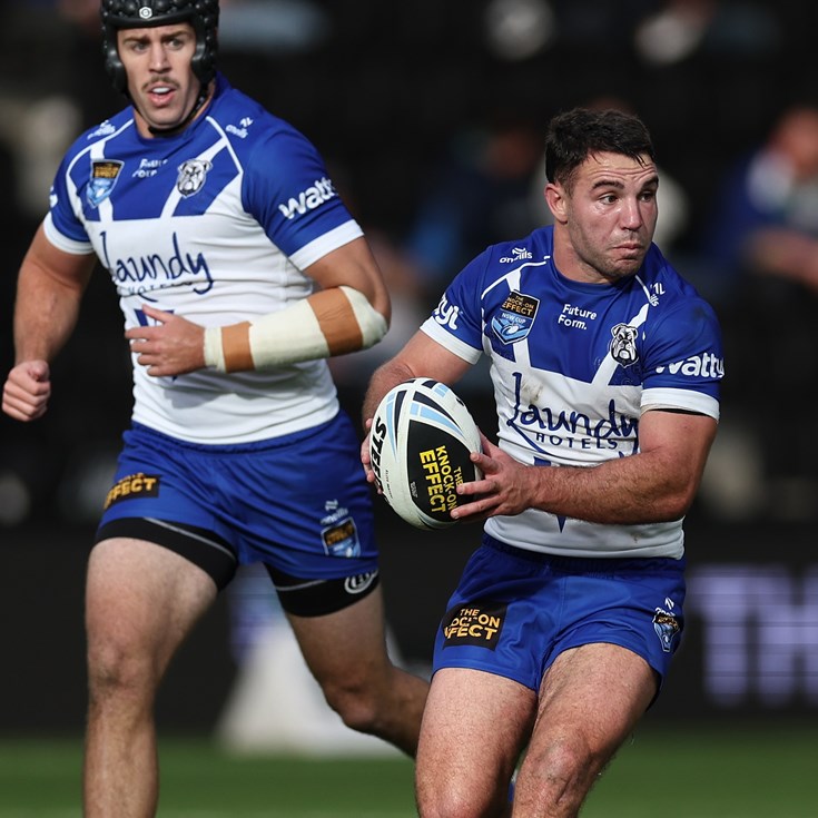 Hometown pair score as Dogs dominate in Tamworth