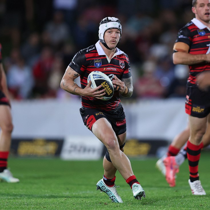 Bears hold on as Roosters mount second-half thriller