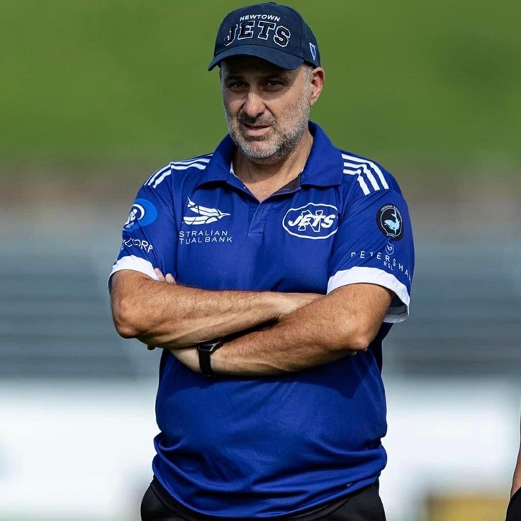 Pizanias Returns to Coach NSW Universities