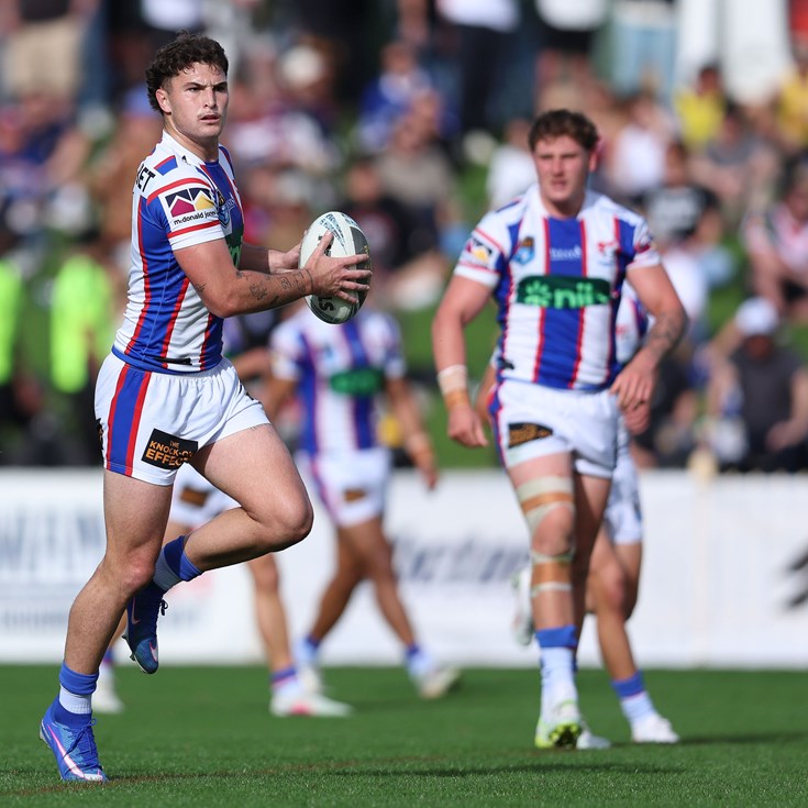Knights Spoil the Jets party at Henson Park
