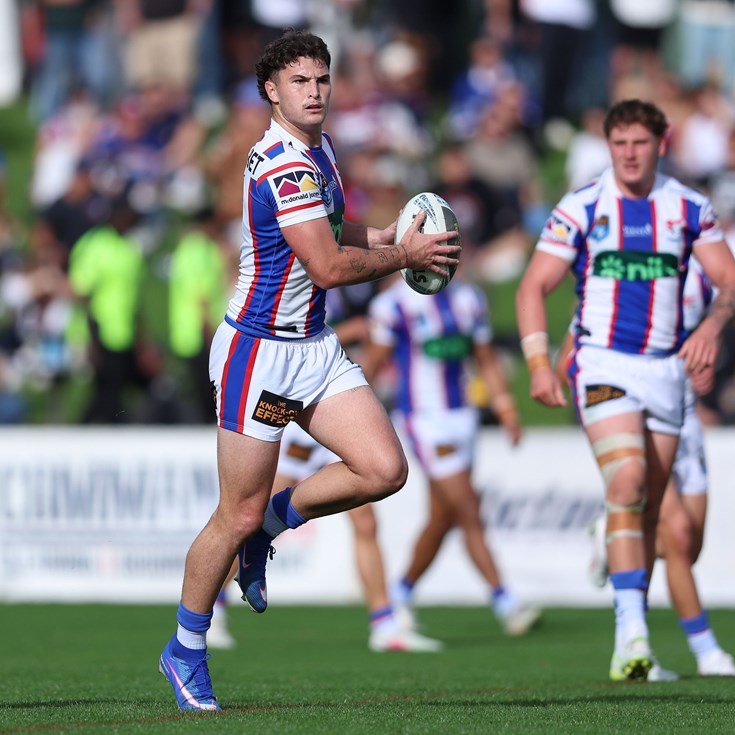 Knights Spoil the Jets party at Henson Park