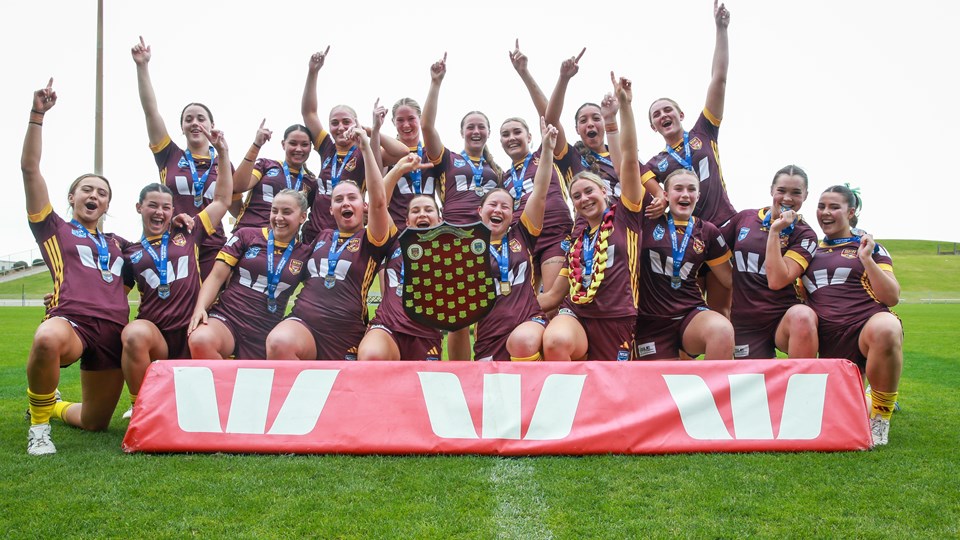 Country 19s Women seal tight win after tense final minute