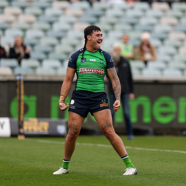 Black pulls the strings as Raiders resist Warriors fightback