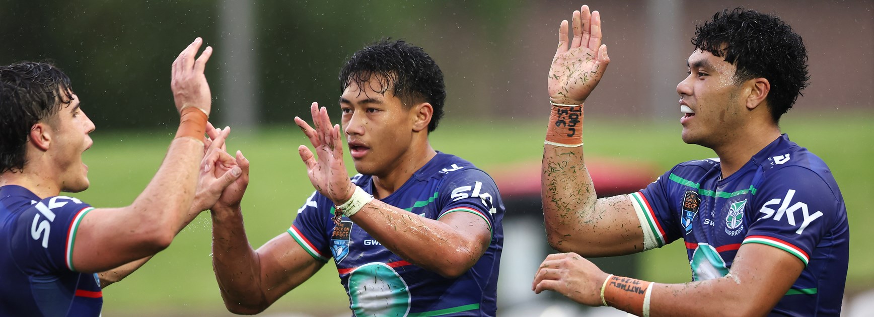 Warriors beat Dragons after grandstand finish