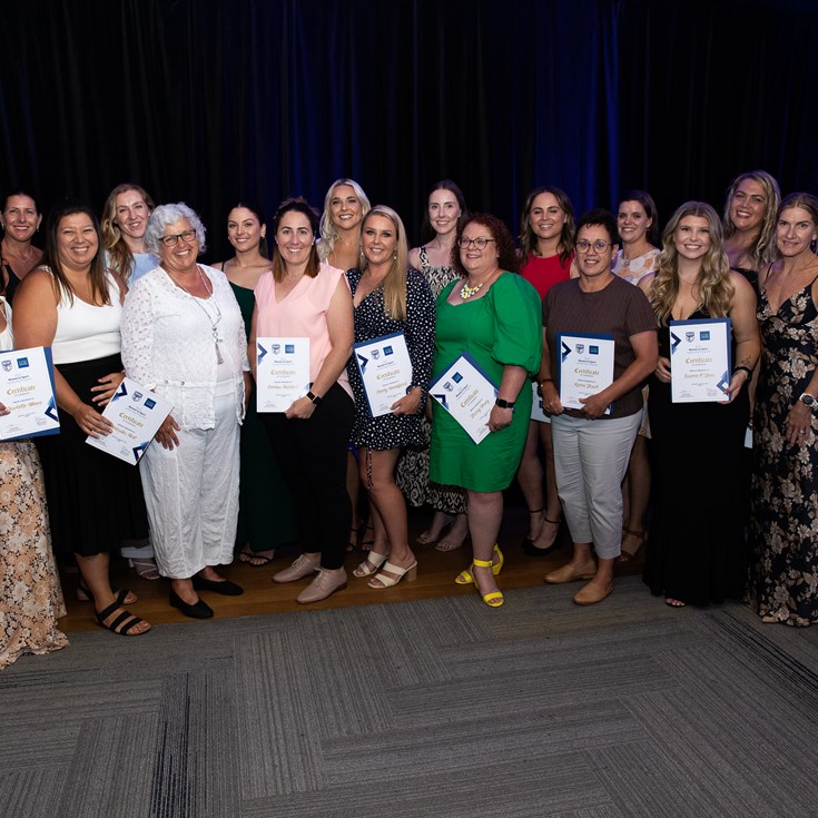 NSWRL-UNE Leadership Course celebrates latest graduates