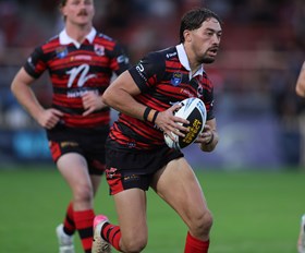 Bears retain second place with commanding victory