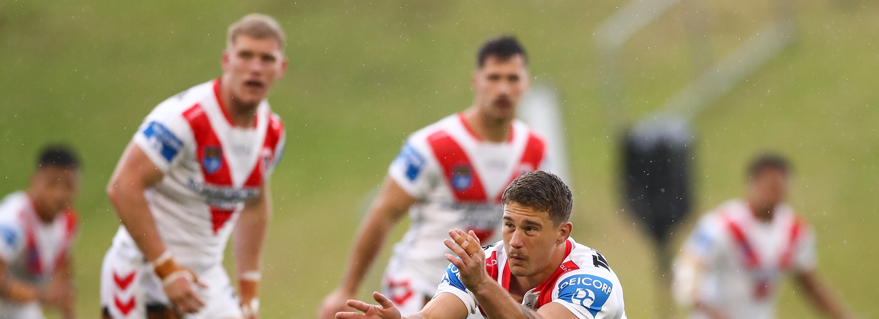 Dragons Storm Home to Seal 40-14 Victory Over Sea Eagles