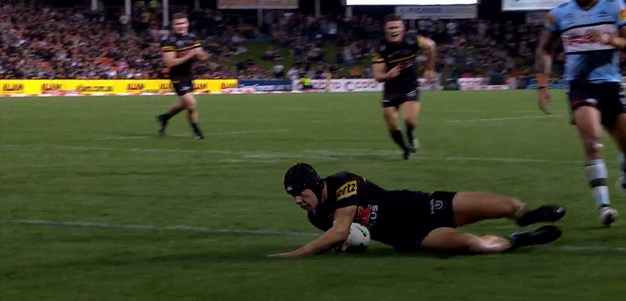 Cleary's no look pass, Luai's offload, Burton's try pass sets up Burton