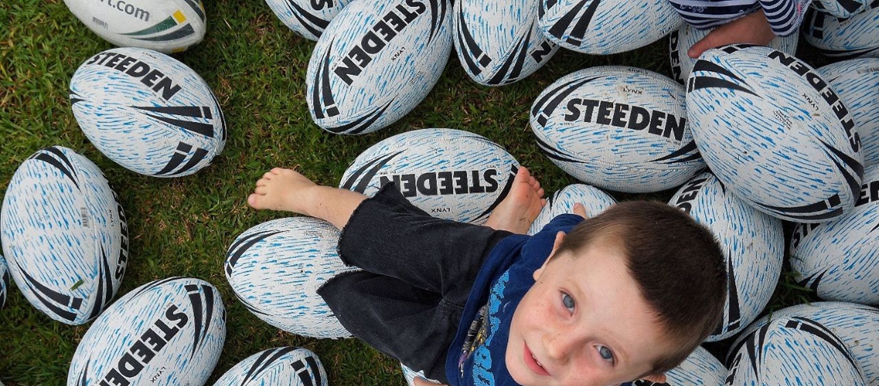 GALLERY: Hogs' Helping Hands