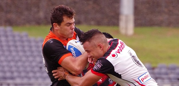 Warriors Thrash Tigers In The Wet