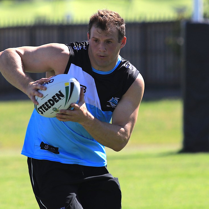 Old 'Dog Morris to teach young Sharks new tricks