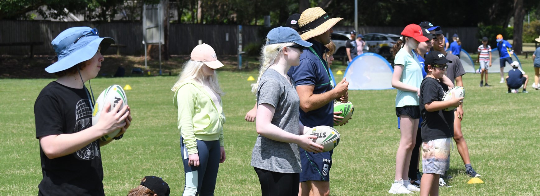Vision Impaired Students Try Rugby League