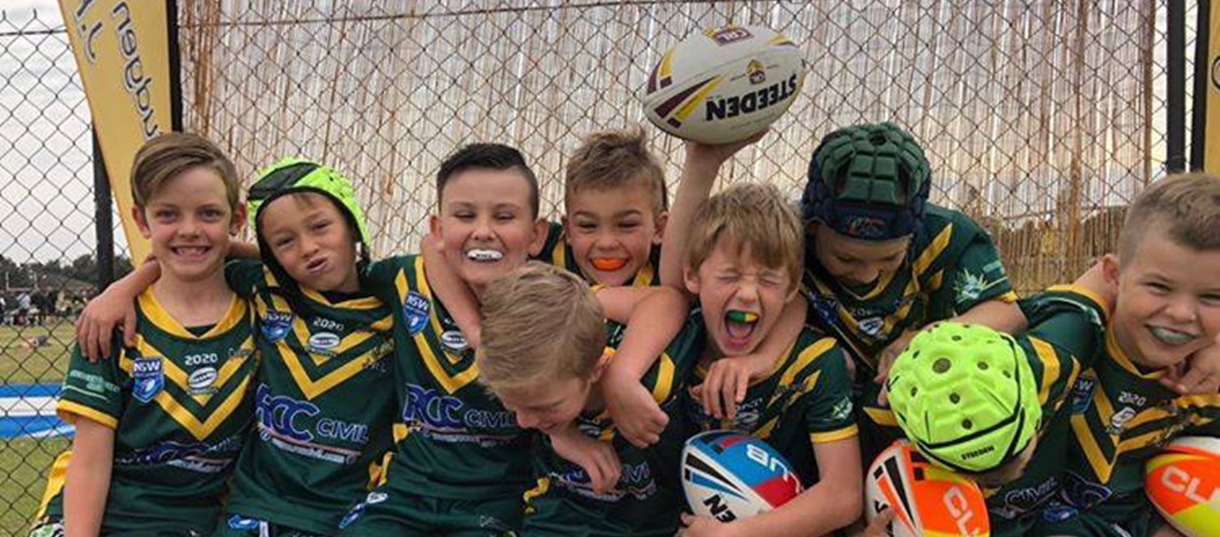 #FootyIsOn | Team work makes the dream work