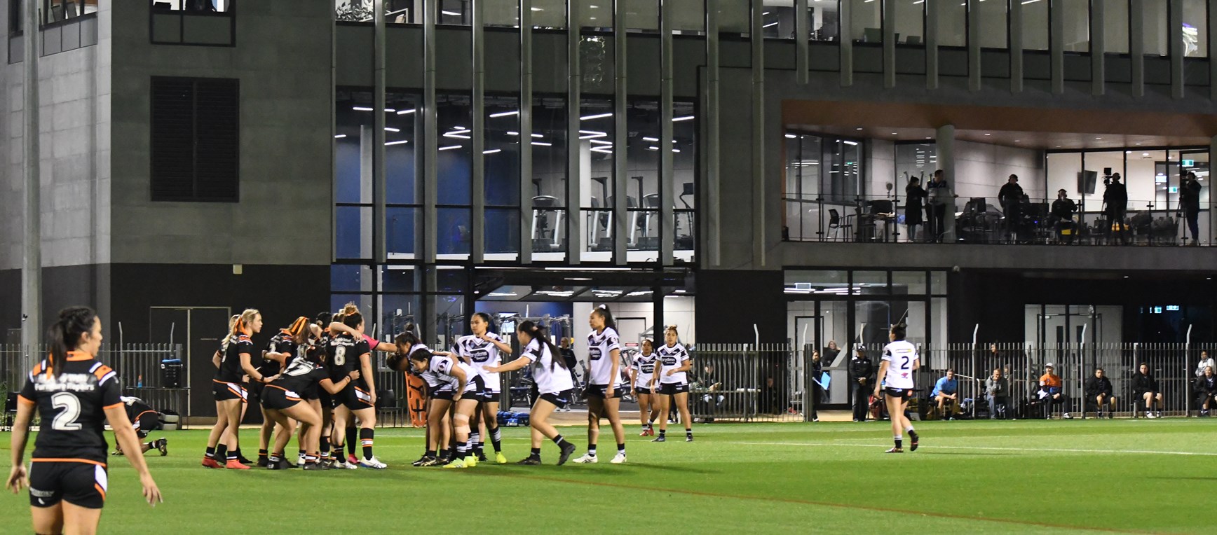 GALLERY | Tigers, Magpies play second ever match at COE
