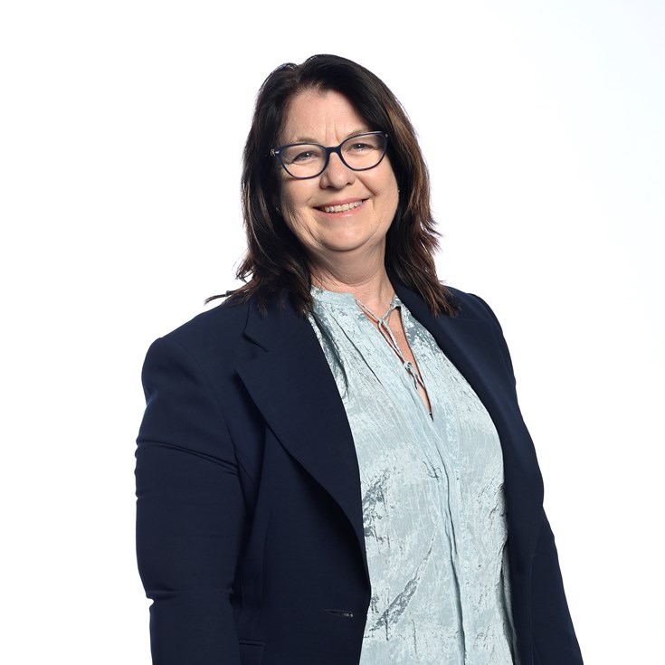 Campbell shares her considerable knowledge with female leaders