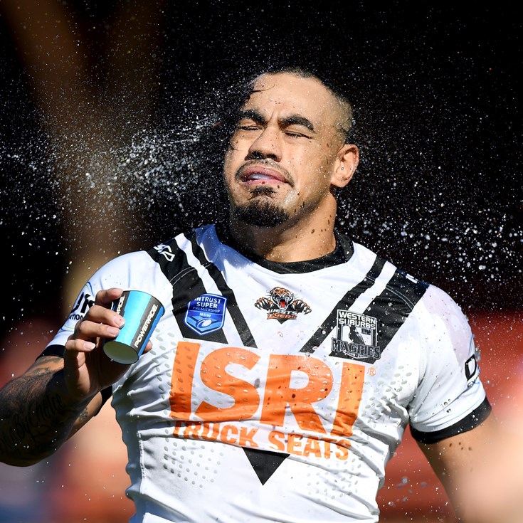 Magpies Prevail from Scoreless Second Half