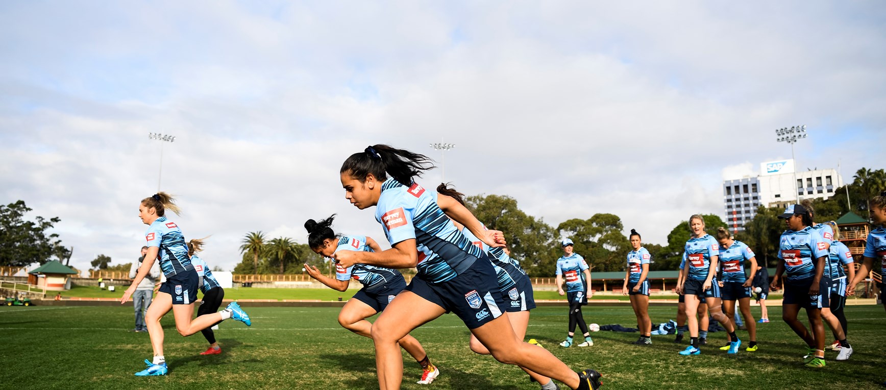 GALLERY | Women Prepare at Captain's Run